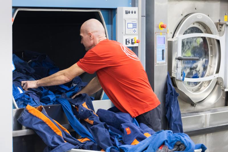 Prenájom pracovných odevov a textilných riešení